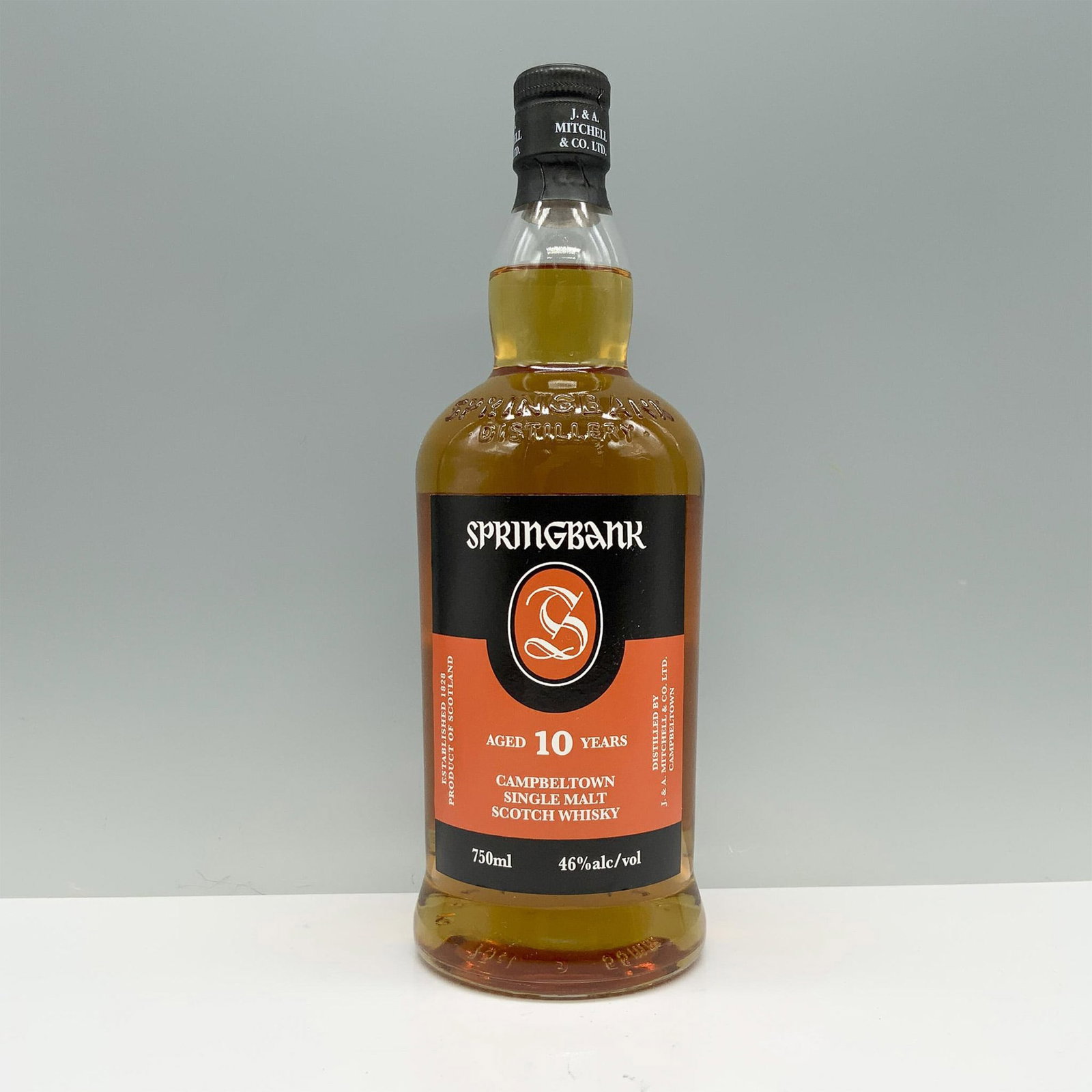 Springbank 10 Year Old Single Malt Scotch Whiskey, Sealed: Springbank distillery, located on the Kintyre Peninsula in western Scotland, is a cherished family owned producer of single malt whisky. This item has its original box which measures 3.5"L x 3.5"W x 1