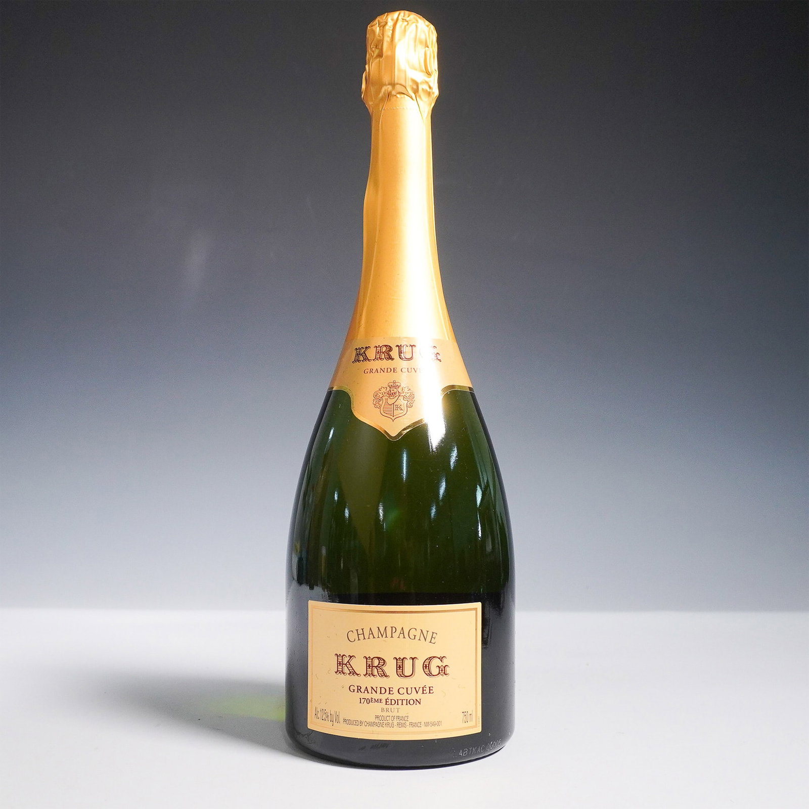 Krug Grande Cuvee 170eme Edition Champagne with Box: This Krug Grande Cuvee 170eme Edition Champagne is a masterful blend of over 120 wines from more than 10 different years, ensuring depth, complexity, and a refined balance. Crafted around the 2014 har