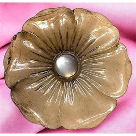 A very rare and beautiful division one Gemstone button