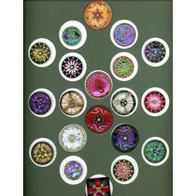 A card of division three lacy glass buttons