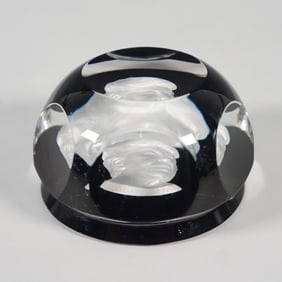Baccarat Sulphide Paperweight With Eleanor Roosevelt Portrait
