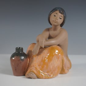 Lladro Gabriela Gres Figurine, 01012145