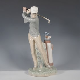 Lladro Porcelain Figurine, Golfer 1004824