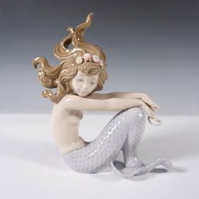 Lladro Porcelain Figurine, Illusion 1001413