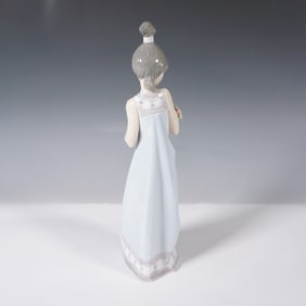 Lladro Porcelain Figurine, Spring Token 1005604