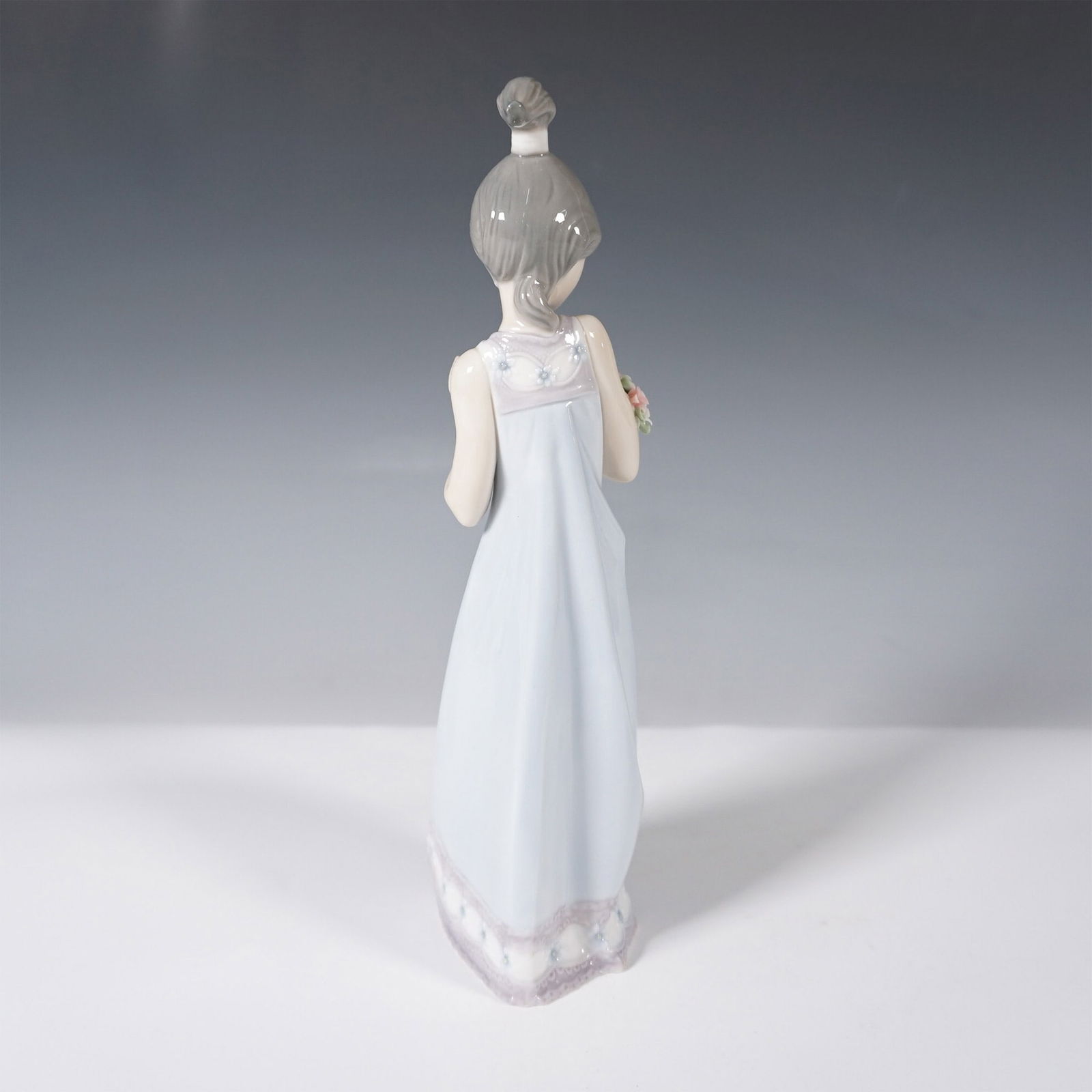 Lladro Porcelain Figurine, Spring Token 1005604 (1 of 4)