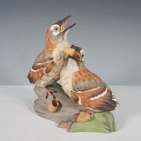 Boehm Porcelain Figurine, Hedgling Brown Thrashers