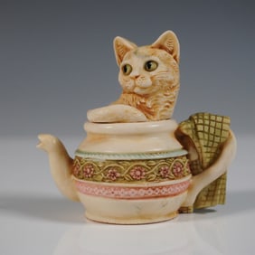 Harmony Kingdom "Braganza" Treasure Jest Box Figurine