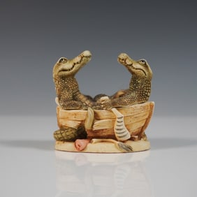 Harmony Kingdom Treasure Jest Box Figurine, Croc Pot