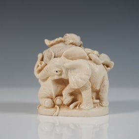 Harmony Kingdom Treasure Jest Box, Trumpeters Ball