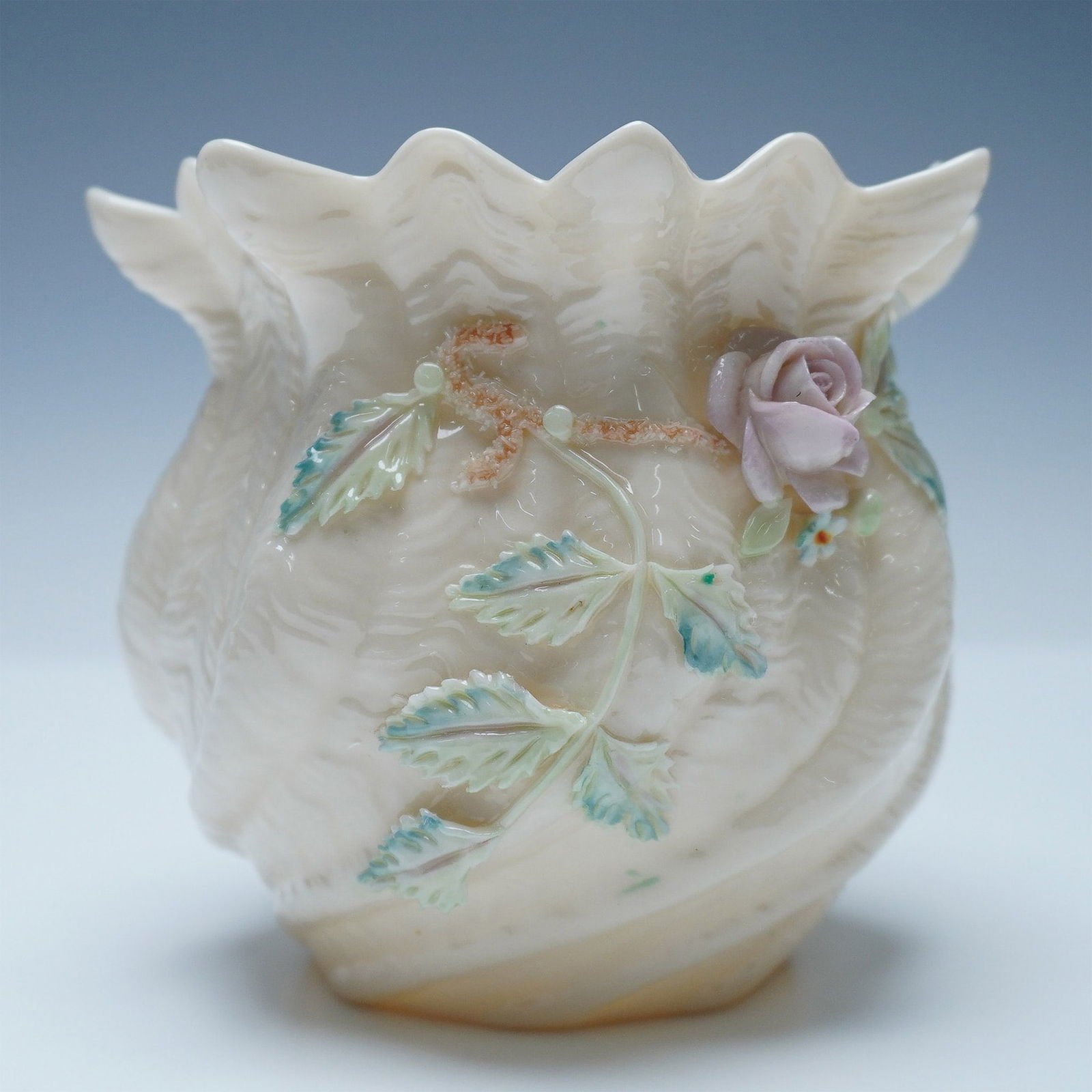 Belleek Porcelain Shell Vase with Applied Flowers (1 of 4)