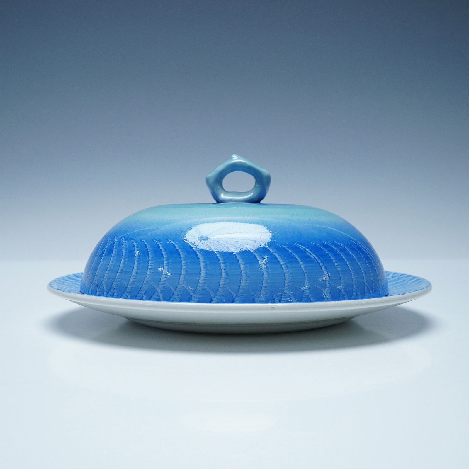 Shelley Blue Glaze Butter Dish with Lid (1 of 4)