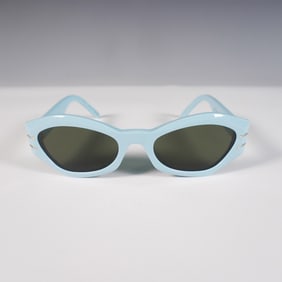 Dior Signature B1U Sunglasses, Blue Frame