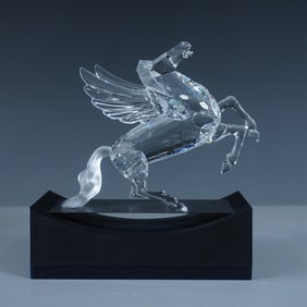 Swarovski SCS Pegasus 1998 Annual Edition Figurine + Base