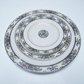 3pc Royal Doulton Fine China Plates, Tavistock T.C.1112