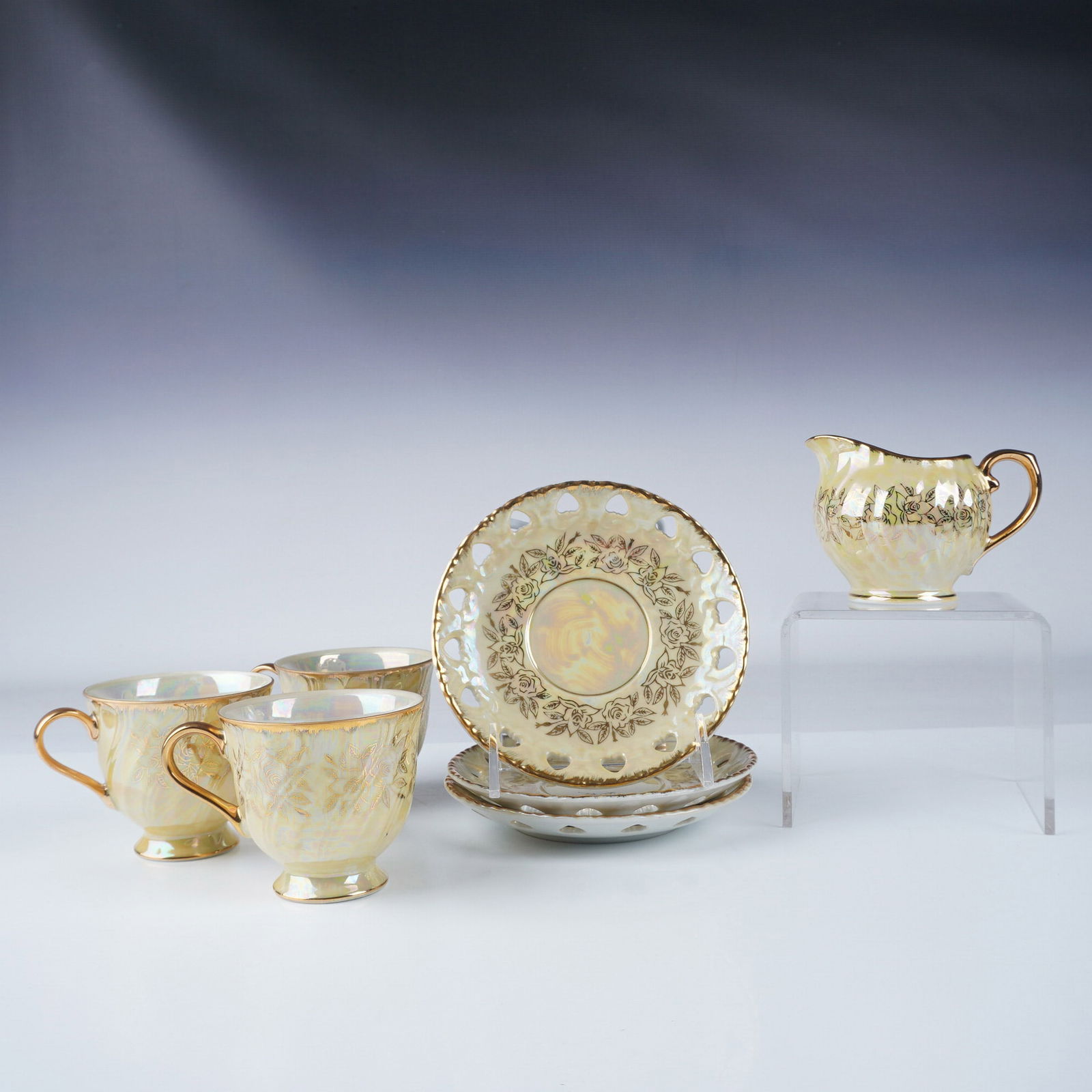 7pc Kudo Toki Opalescent Fancy China Tea Set (1 of 8)