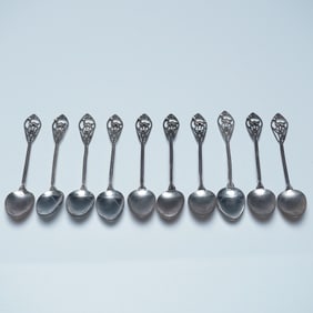 10pc Filigree Decorative Spoons, Llama Motif