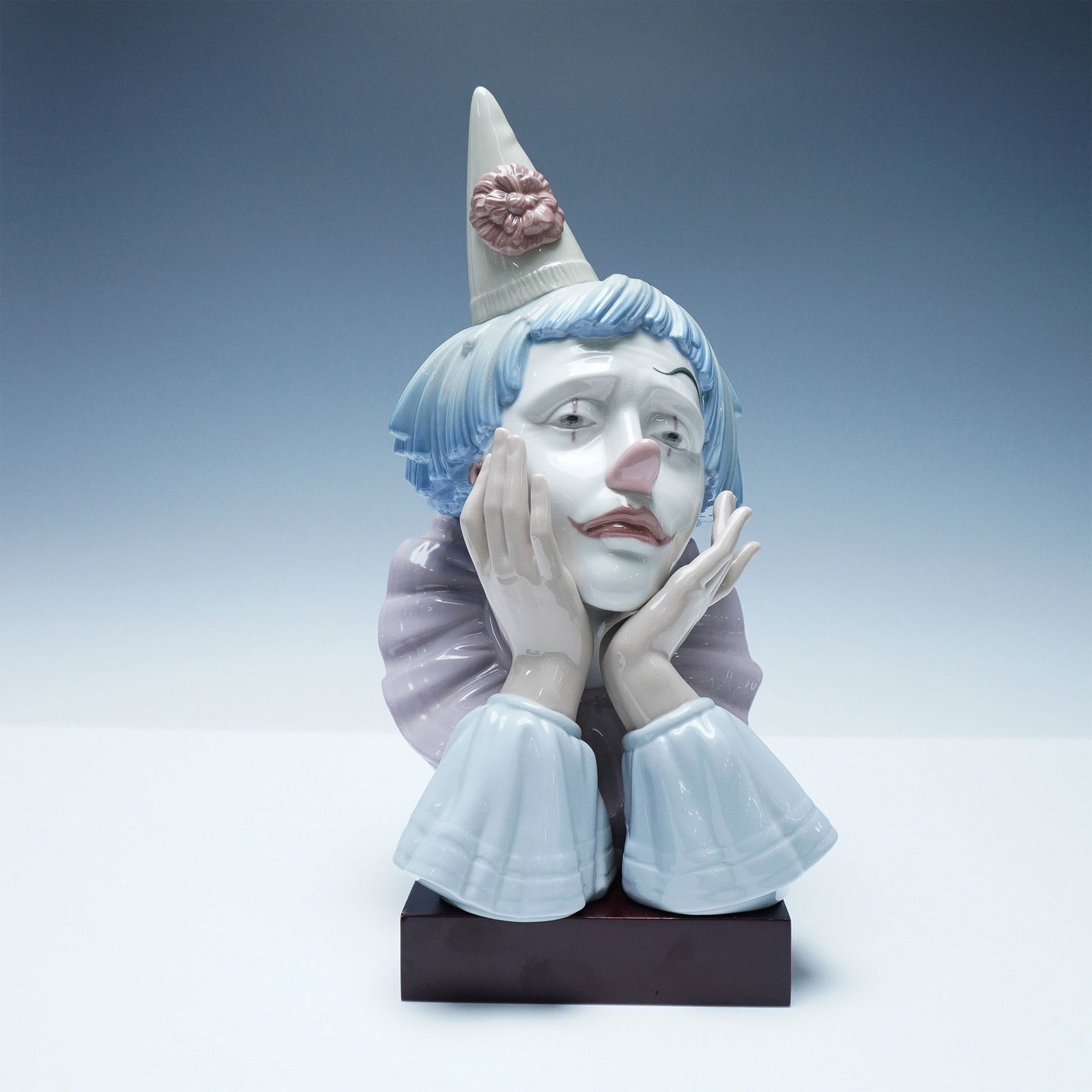 Lladro Porcelain Bust, Jester 1005129 + Base (1 of 4)