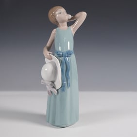 Lladro Figurine, Prissy 1005010