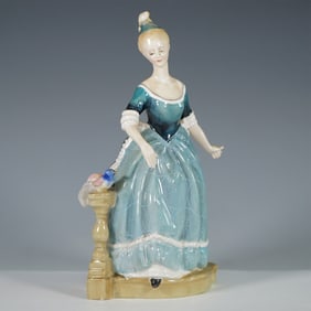 Royal Doulton Figurine, Clarinda HN2724