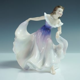 Royal Doulton Figurine, Gypsy Dance HN2230