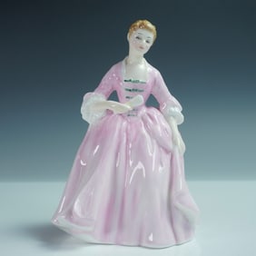 Royal Doulton A Hostess of Williamsburg Figurine HN2209