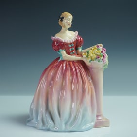 Royal Doulton Figurine 'Roseanna' HN1926