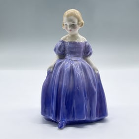 Marie - HN1370 - Royal Doulton Figurine