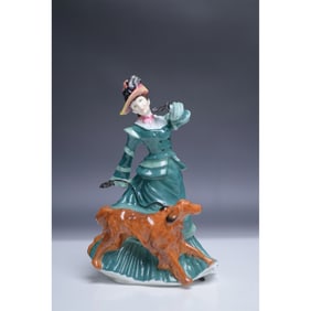 Royal Doulton Autumn Time Figurine HN 3621, Valerie Annand