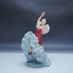 Royal Doulton Dancers of the World Spanish Flamenco Dancer
