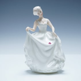 Royal Doulton Tracy Porcelain Figurine HN2736