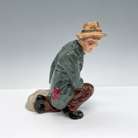 The Poacher - HN2043 - Royal Doulton Figurine