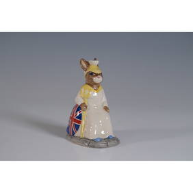 Royal Doulton Bunnykins Figurine, Britannia DB219 (1 of 4)