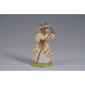 Royal Doulton Bunnykins Figurine, Little Bo Peep HN220 (1 of 4)