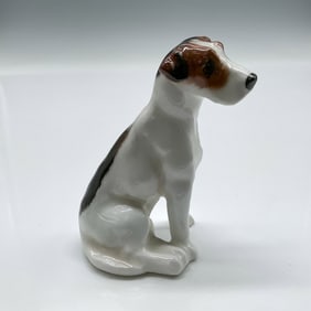 Royal Doulton Dog Figurine, American Foxhound K7