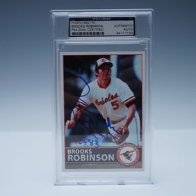 Brooks Robinson Signed Photo Matte, PSA Authenticated