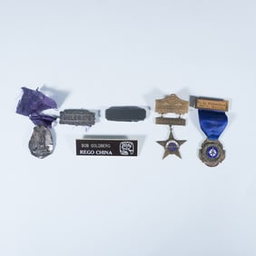 6pc Vintage Union and Delegate Badges With Knife and Case