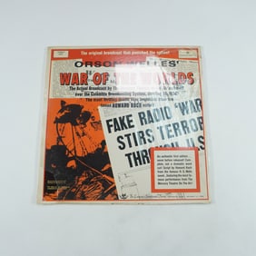 War of the Worlds Orson Welles 1938 Broadcast 2 Record Set, Limited Reissue