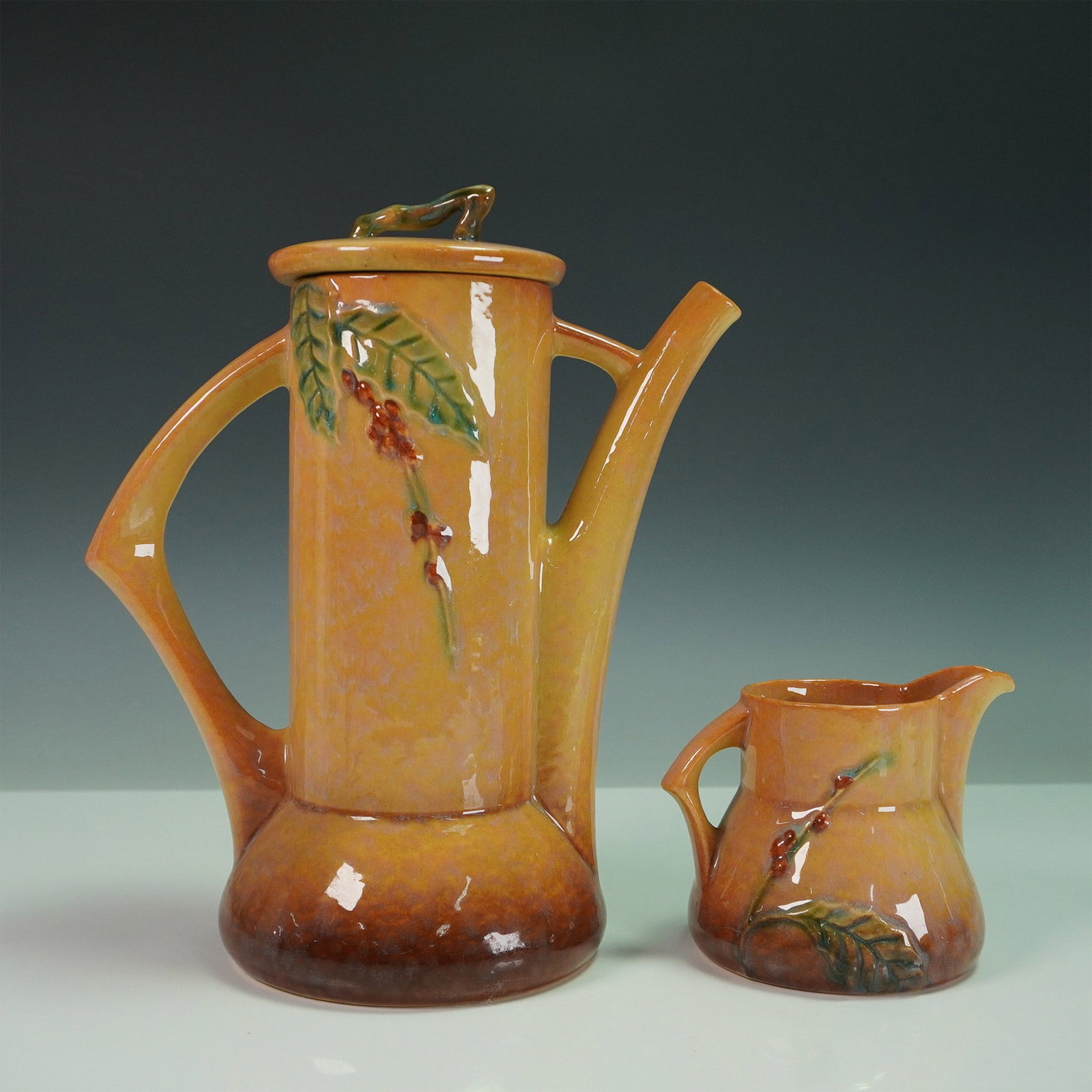 2pc Roseville Wincraft Brown Coffee Pot and Creamer Set (1 of 3)