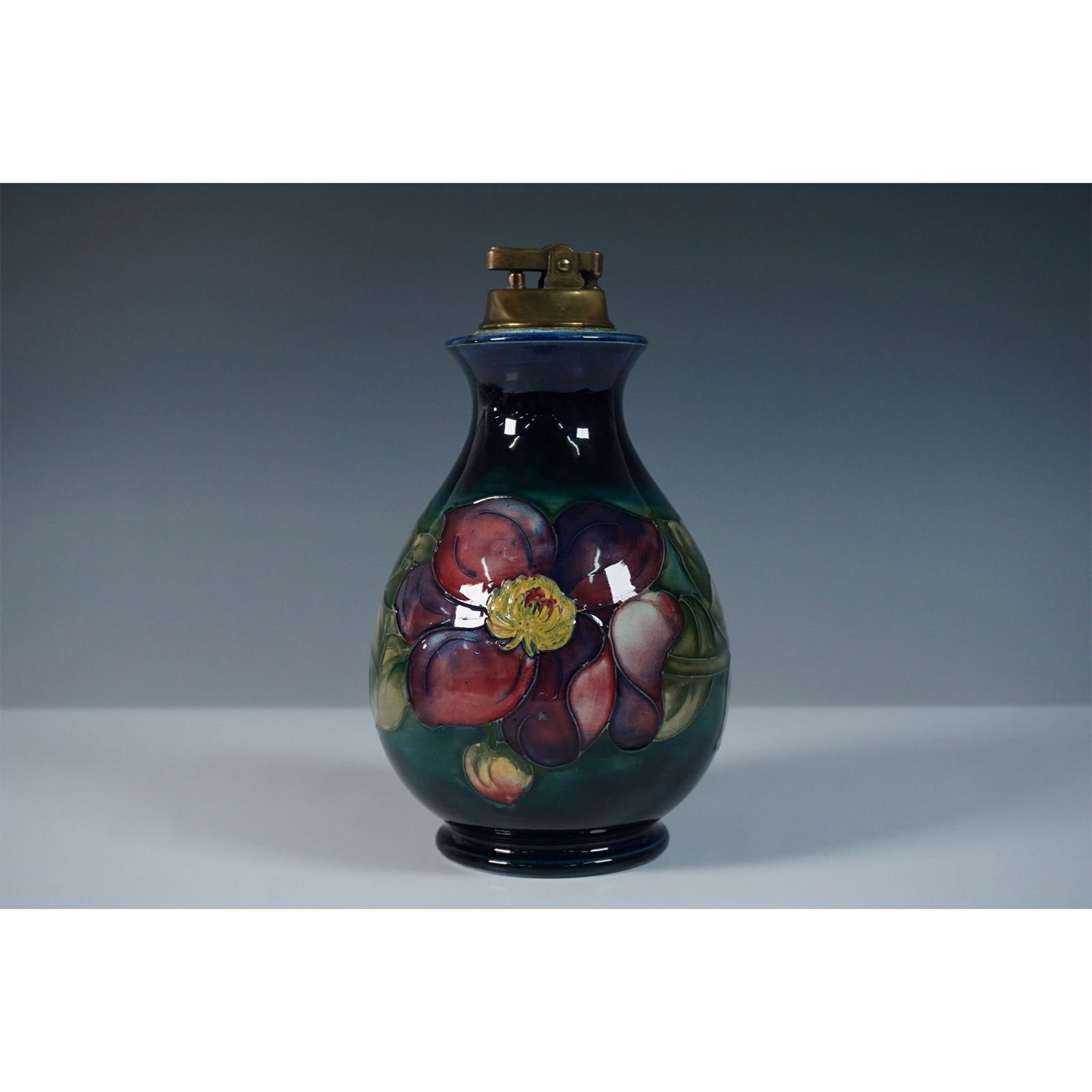 Moorcroft Pottery Table Lighter, Clematis (1 of 5)