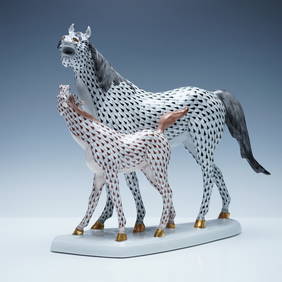 Herend Porcelain Foal and Mare Fishnet Sculpture (1 of 9)