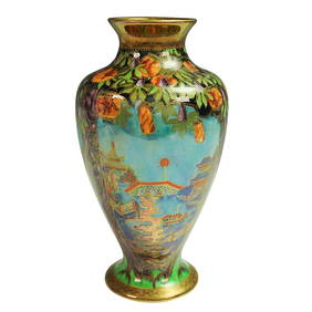 Wedgwood Fairyland Lustre Vase, Willow Z5228 (1 of 7)