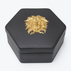 Wedgwood Collectors Society Black Basalt Hexagonal Medusa Box