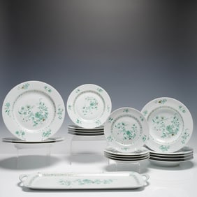 19pc L. Bernardaud & Co. Limoges Pekin Porcelain Dinnerware Set