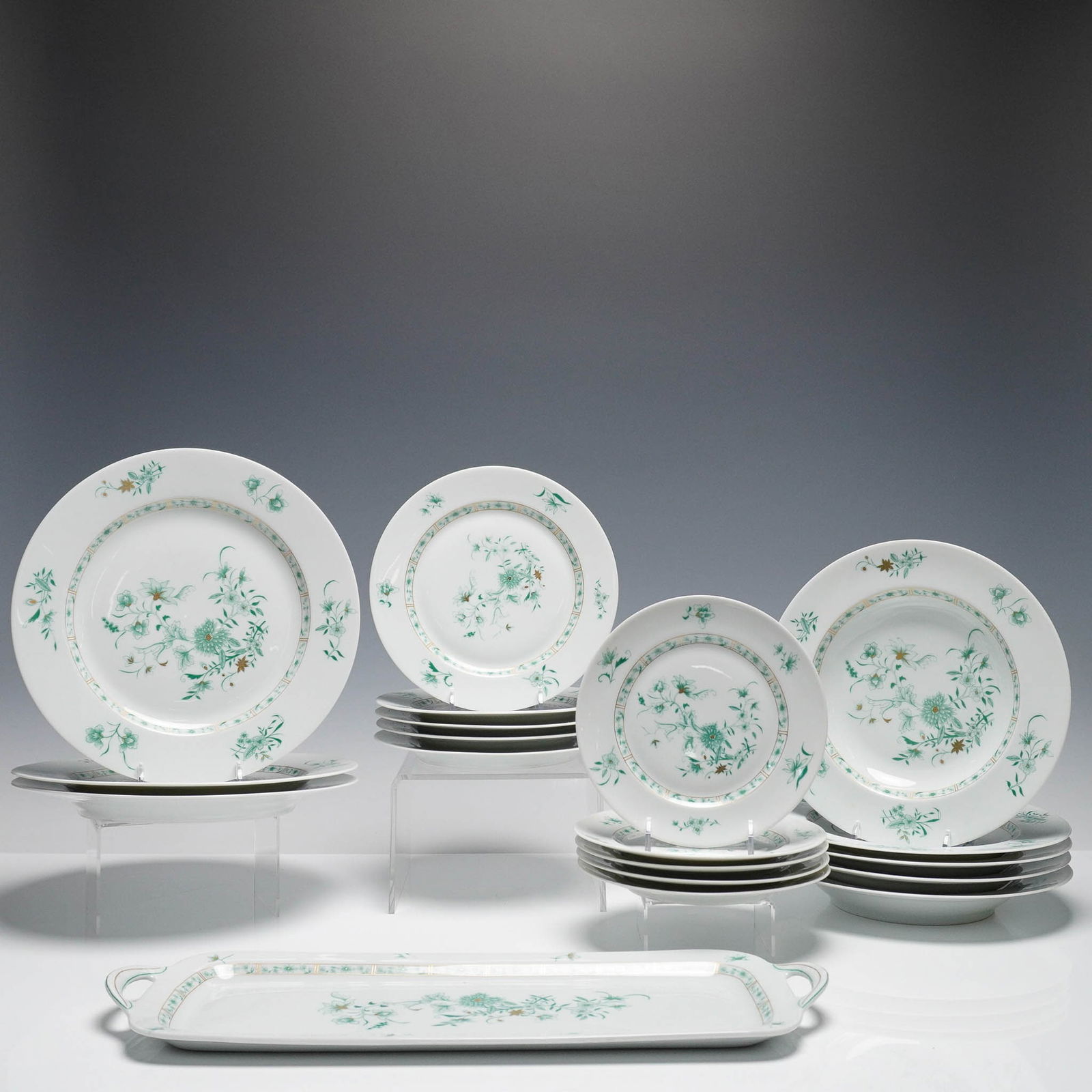 19pc L. Bernardaud & Co. Limoges Pekin Porcelain Dinnerware Set (1 of 8)