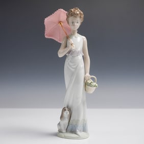 Garden Classic 1007617, Signed - Lladro Porcelain Figurine