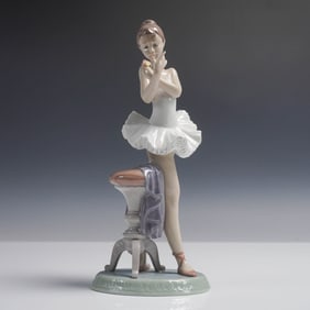 Perfect Performance 1007641 - Lladro Porcelain Figurine