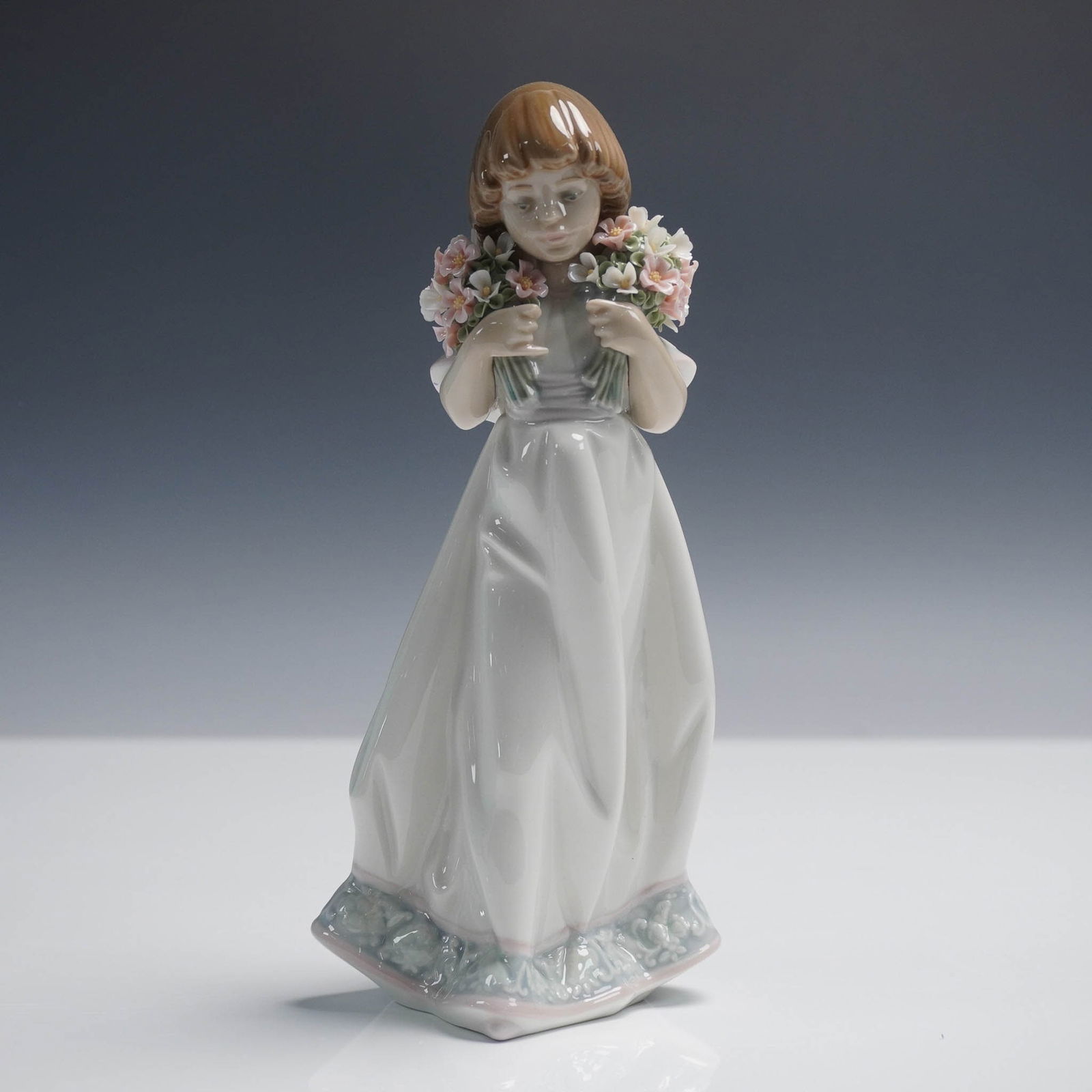 Spring Bouquets 1007603 - Lladro Porcelain Figurine (1 of 4)