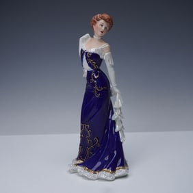 Franklin Mint Porcelain Figurine, Elegance de Paris by Diana Vreeland