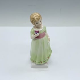 Tess HN2865 - Royal Doulton Figurine
